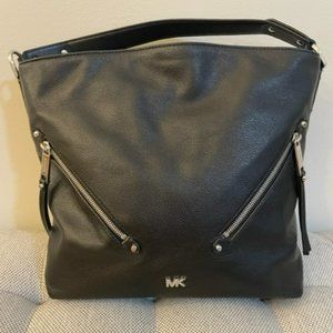 Michael Kors - Evie Hobo Shoulder Bag